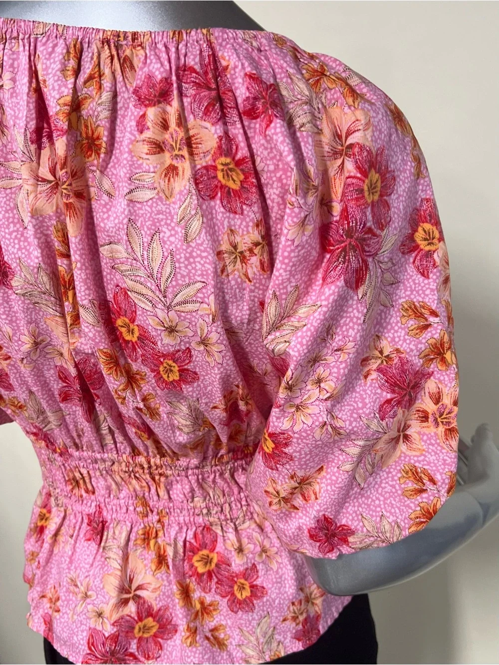 LOFT Pink Floral Puff Sleeve V Neck Blouse Smocked Waist Feminine SMALL PETITE